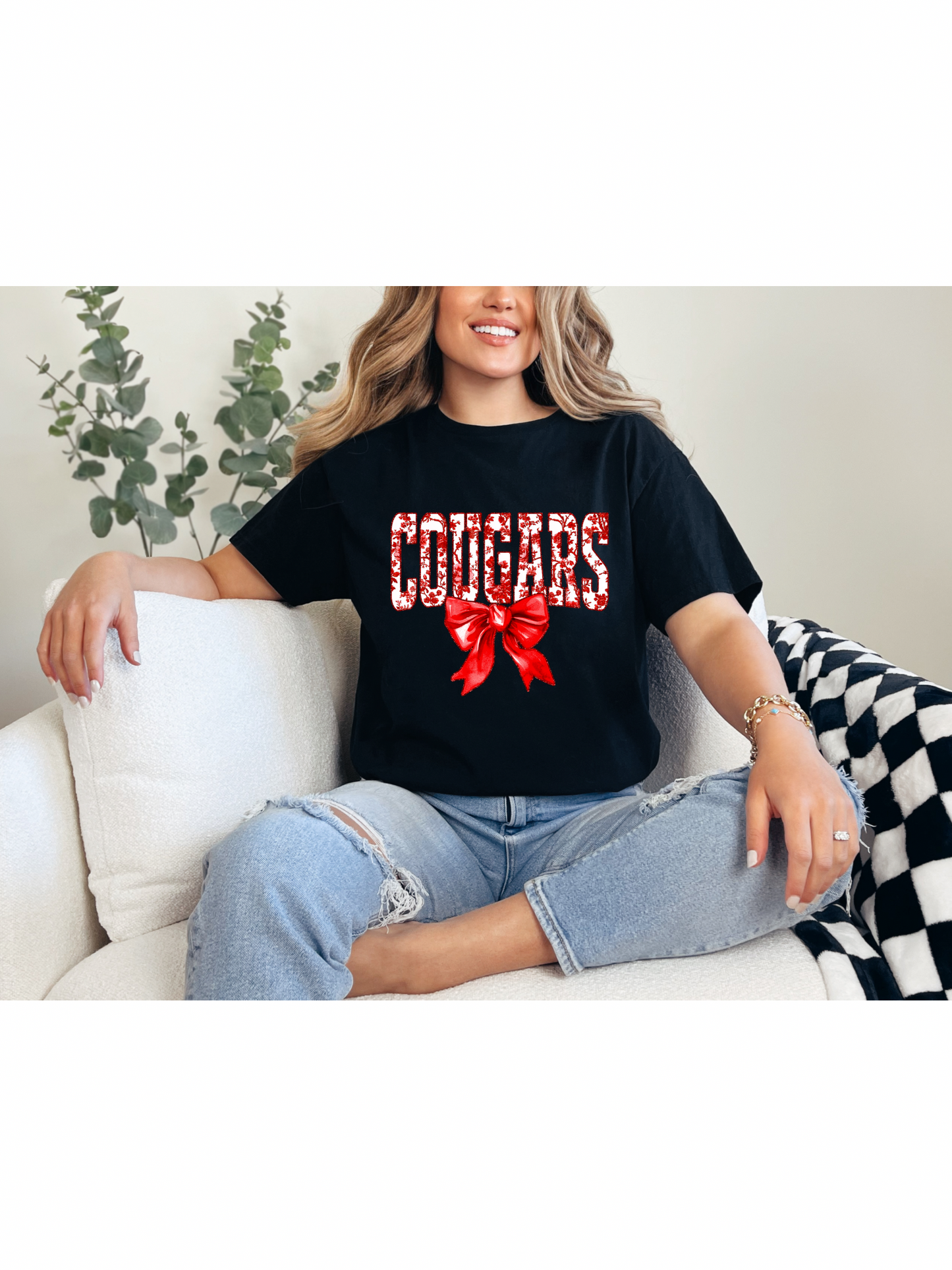 cougars bow black tee