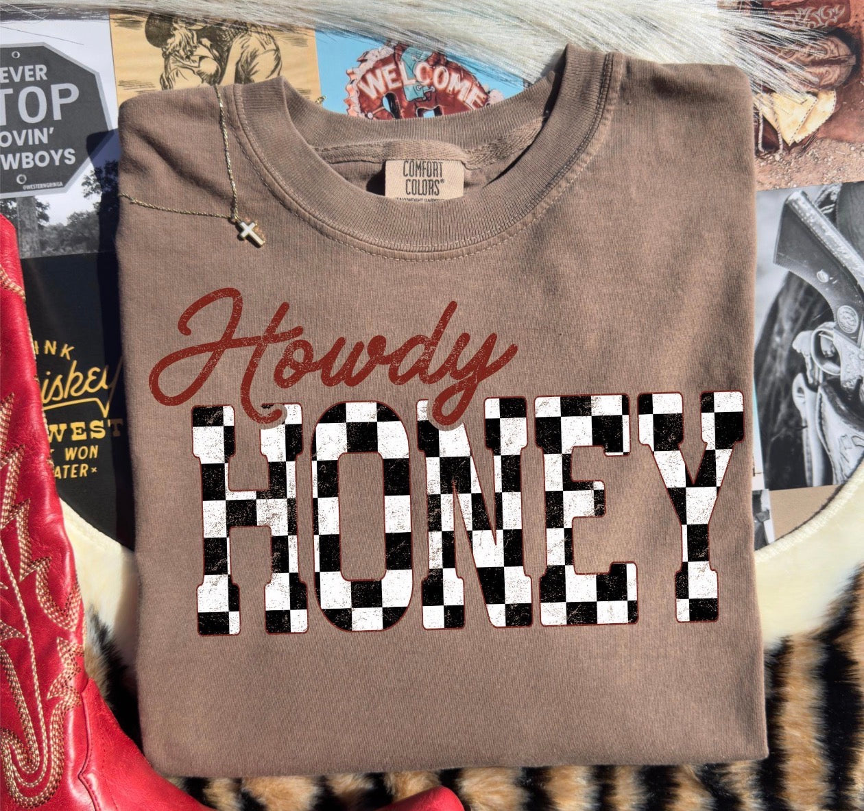 howdy honey brown tee