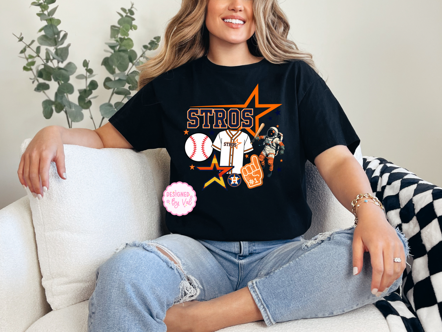 Stros’ everything black tee