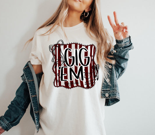 gig ‘em white tee