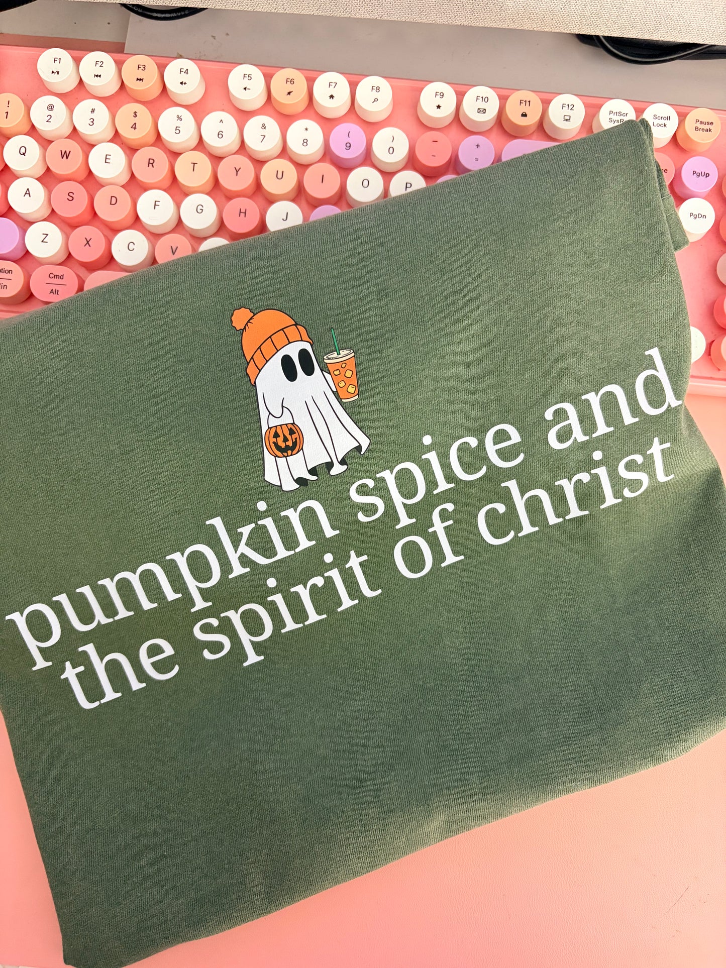 pumpkin spice and the spirt of christ olive green tee
