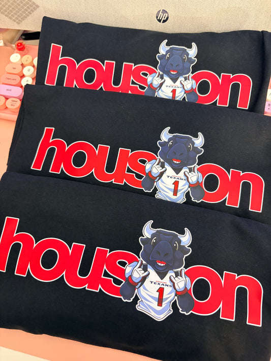 houston bull black tee