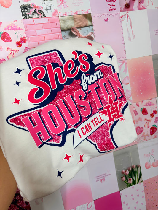 She’s from Houston I can tell WHITE TEE