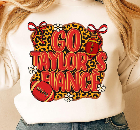 go taylor’s fiance white T SHIRT