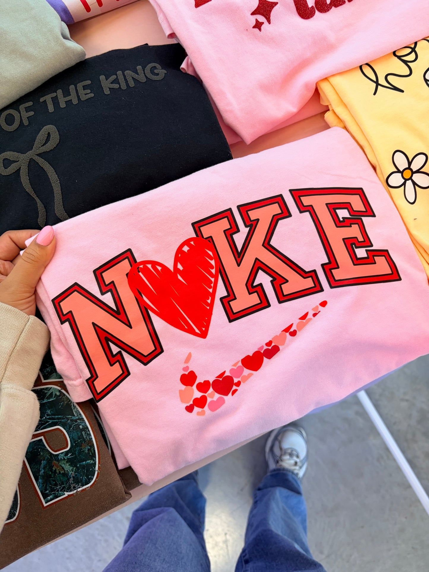 nike heart pink tee