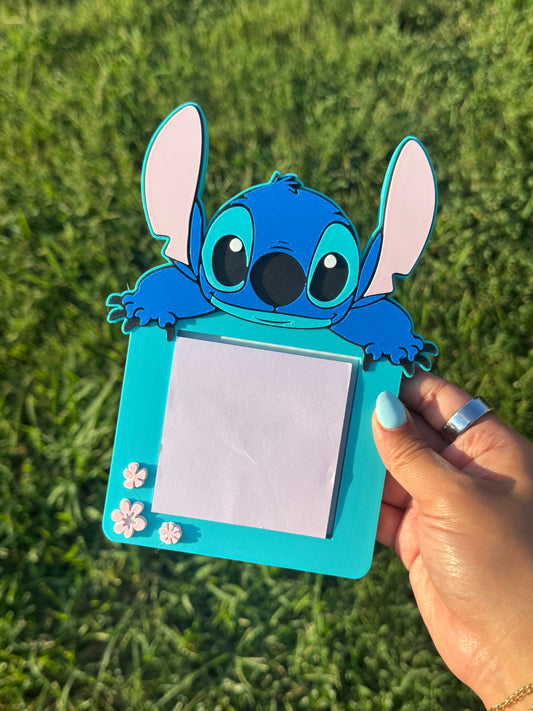 Stitch Sticky Note Holder